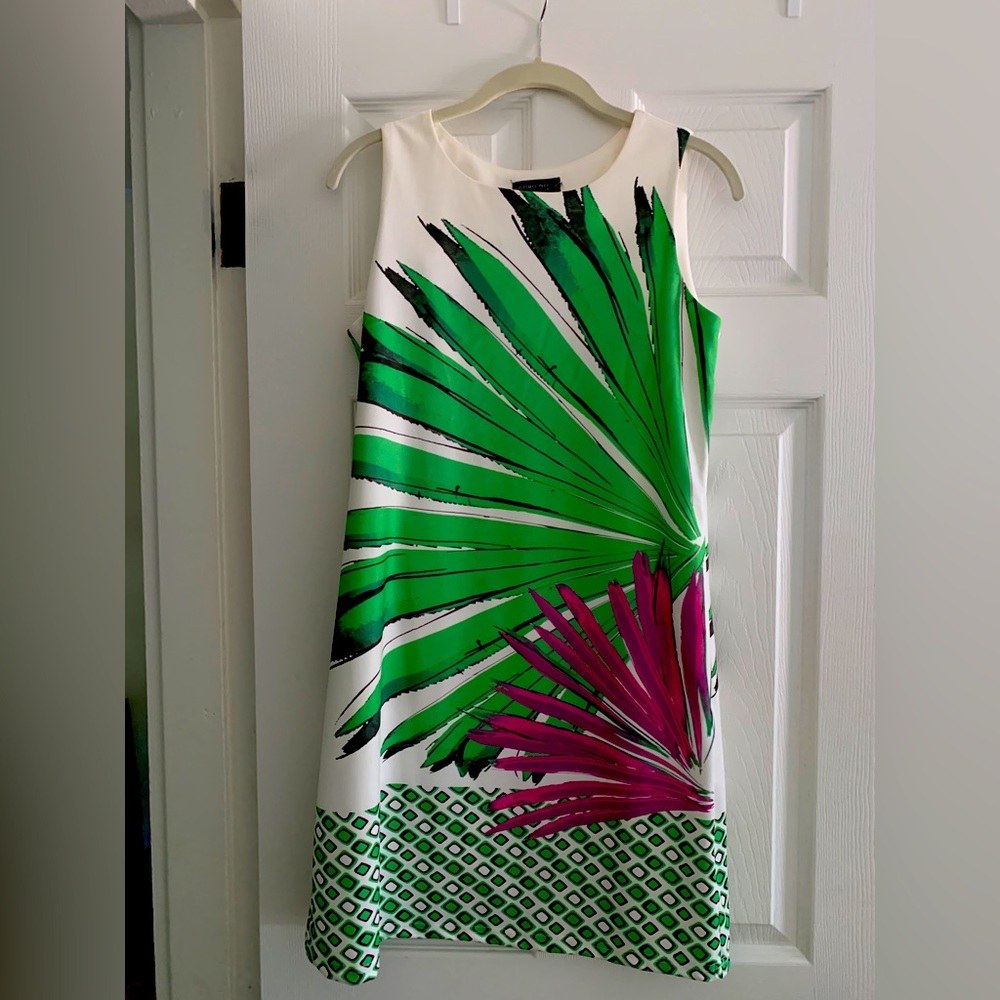 Multi colored sleeveless dress